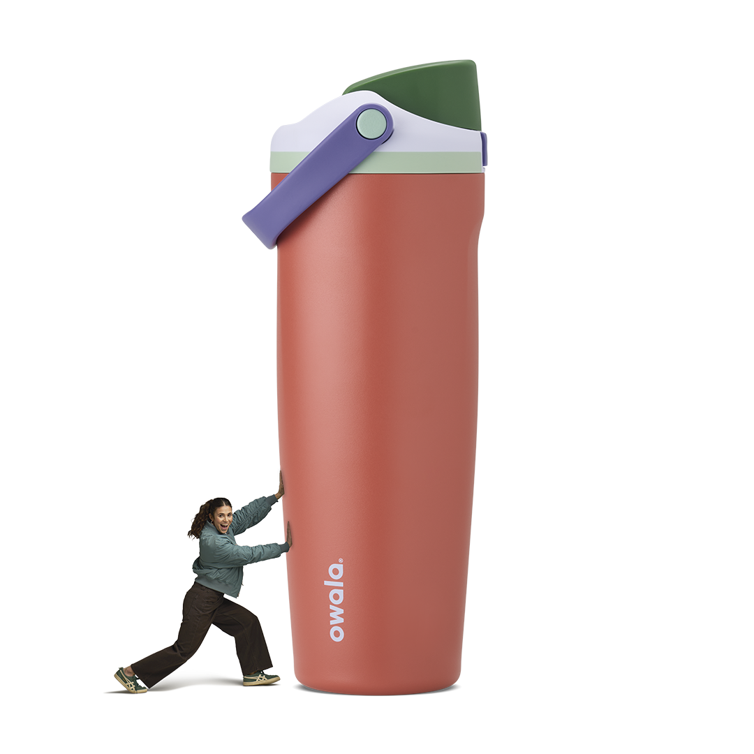 FreeSip® Sway Water Bottle U0IVT2M6R3