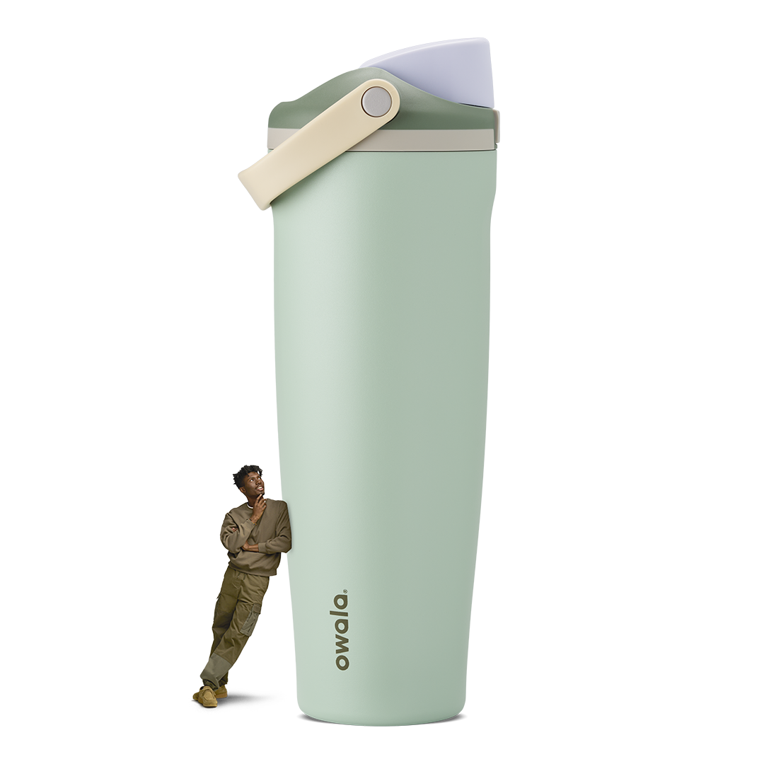 FreeSip® Sway Water Bottle U0IVT2M6R3