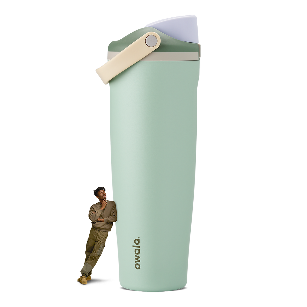 FreeSip® Sway Water Bottle U0IVT2M6R3