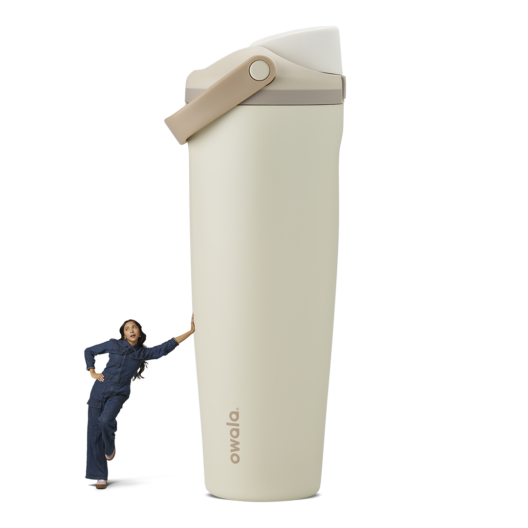 FreeSip® Sway Water Bottle U0IVT2M6R3
