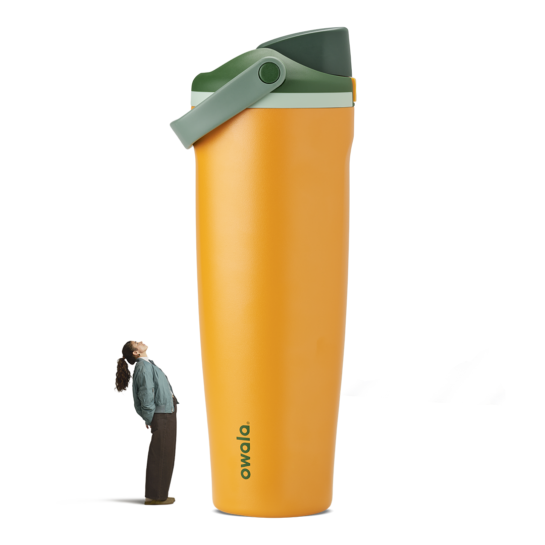 FreeSip® Sway Water Bottle U0IVT2M6R3