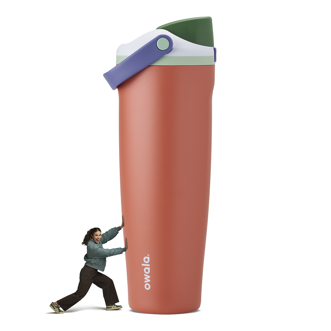 FreeSip® Sway Water Bottle U0IVT2M6R3